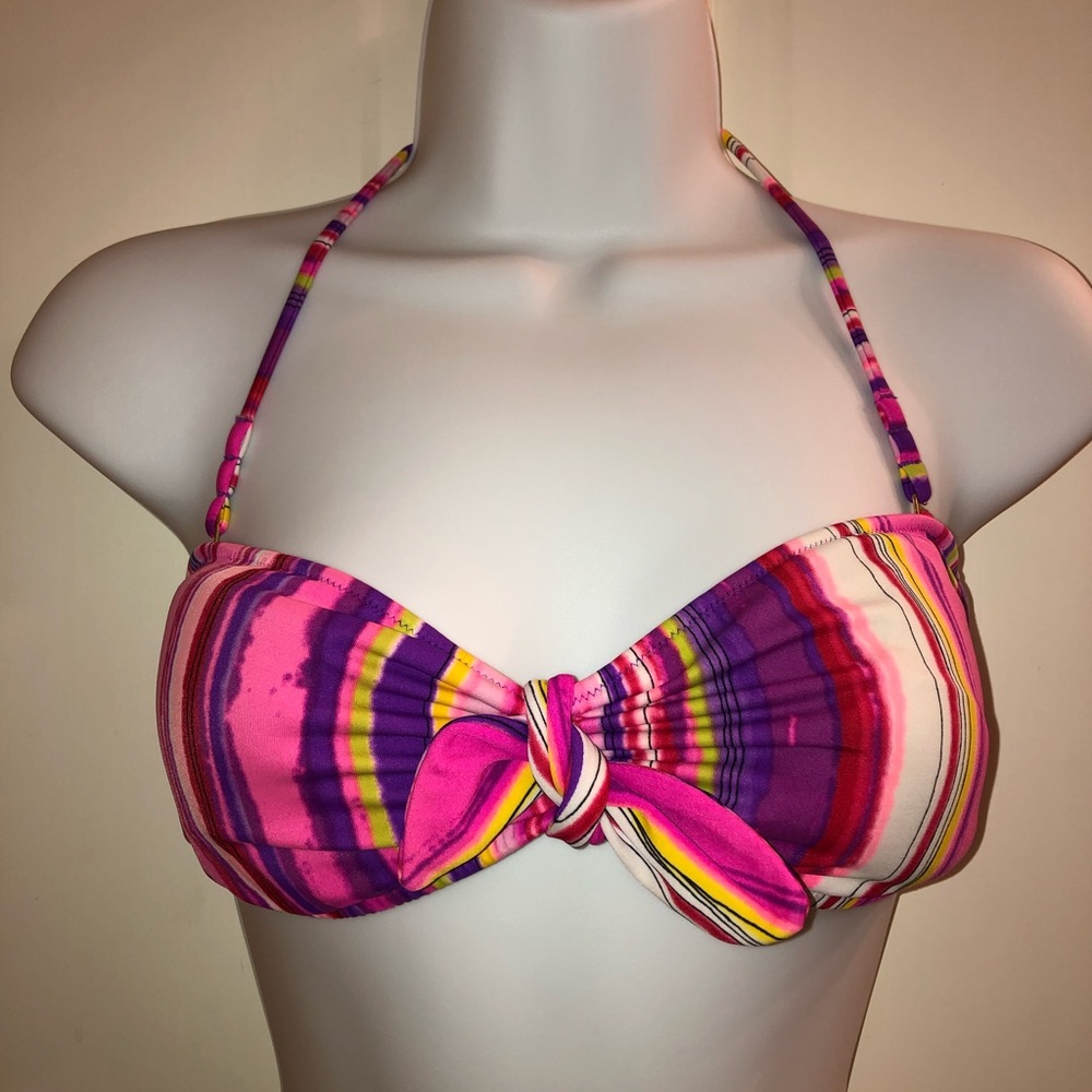 Victoria’s Secret Bikini Swim Top